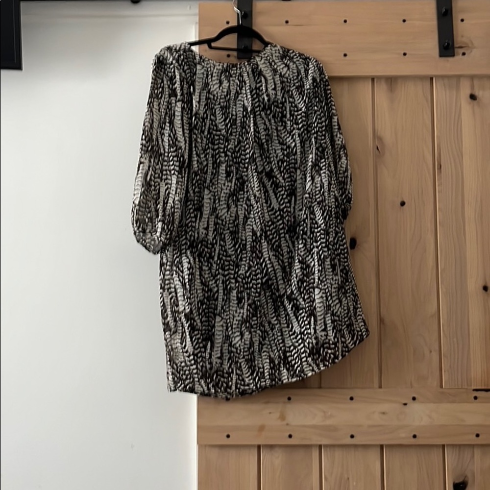 Hm mini black and white dress long sleeve